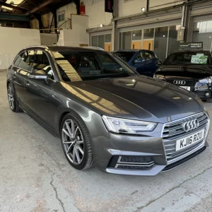 Audi A4 3.0 TDi S Line Quattro Automatic